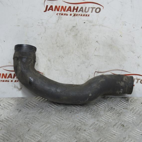 Патрубок інтеркулера 1.9 CDTI Opel Vectra C Zafira B Трубка системи охолодження Опель Вектра Зафіра 315840884 | Зображення 1