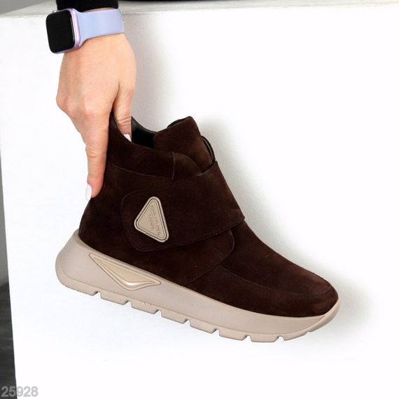 Дизайнерские шоколадные зимние спортивные ботинки на липучке натуральная замша 37