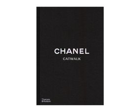 Книга Chanel Catwalk: The Complete Collections