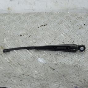 Важіль поводок склоочисника Mercedes C-Class W203 2000-2007 універсал Двірник задній Мерседес В203 A2038201544