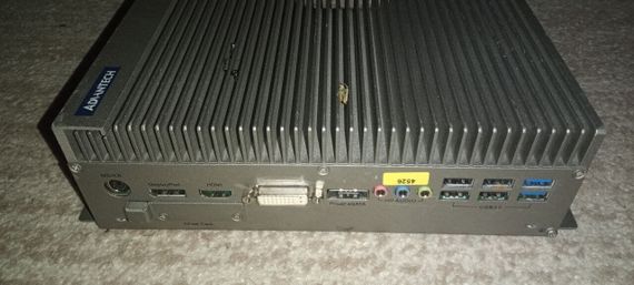 Промисловий ПК Advantech UNO-2174G / Intel Celeron 847E (2 ядра по 1.1 GHz) / 4 GB DDR3 / 30 GB SSD / Intel HD Graphics б/в | Зображення 1
