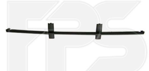 Решетка переднего бампера средняя BMW 7 E65 '01-08 (FPS) 51118223235