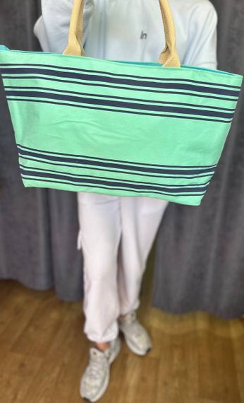 Женская большая пляжная сумка в полоску одно отделение на молнии AV556 размер 40/28, салатовая | Зображення 1