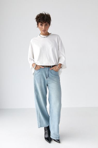 Жіноча футболка оверсайз із декоративним швом на спині - молочний цвет, ONE SIZE (є розміри) | Зображення 2