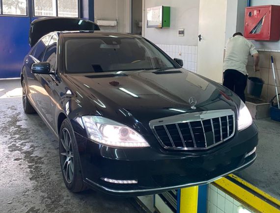 Решітка радіатора GT для Mercedes S-сlass W221 | Зображення 5