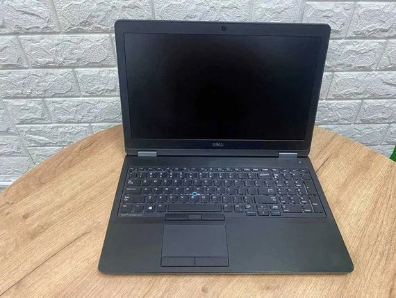 Ноутбук Dell Precision 3510 15.6"FHD IPS i5 6300HQ 8Gb/SSD500 | Зображення 5