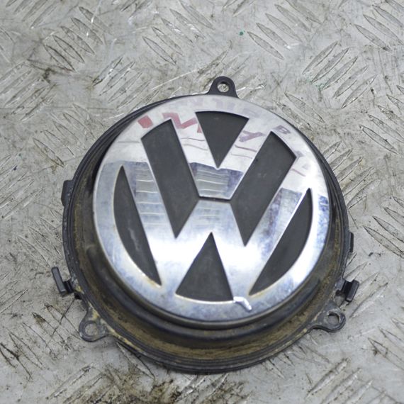 Ручка кришки багажника Volkswagen Passat B6 (3C2) 2005-2010 Фольксваген Пассат Б6 1K0827469E
