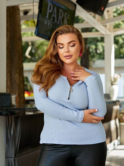 Женская легкая кофта в рубчик на молнии больших размеров и батал MN145 цвет голубой, размер 58/60