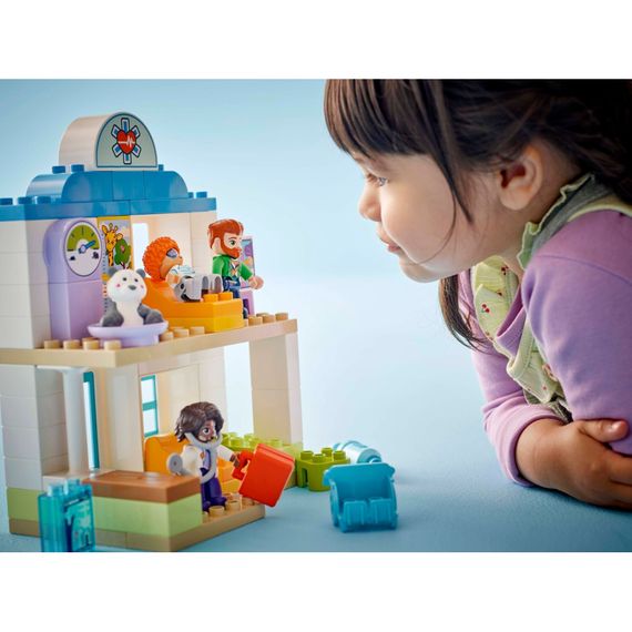 Конструктор LEGO DUPLO Town Уперше: візит до лікаря (10449) | Зображення 6