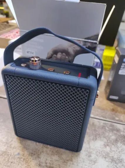 Беспроводная Bluetooth-колонка MARSHALL STOCKWELL BT W2/9147-Портативная акустика | Зображення 1