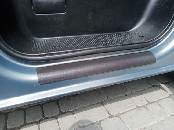 Накладки на пороги ABS (2 шт, DDU) Мат для Nissan Primastar 2002-2014рр