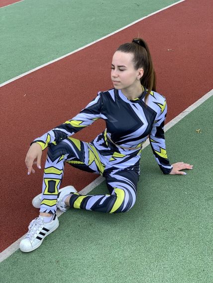 Спортивний топ 4Profi з довгим рукавом з принтом "Геометрія" сірий/жовтий розмір L дайвінг 15773 | Зображення 4