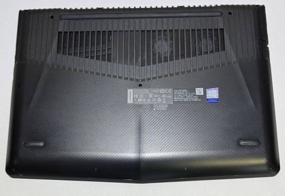Игровой ноутбук Lenovo Legion Y520 / 15.6" (1920x1080) IPS / Intel Core i7-7700HQ (4 (8) ядра по 2.8 - 3.8 GHz) / 16 GB DDR4 / 256 GB SSD / nVidia GeForce GTX 1060 Max-Q, 6 GB GDDR5, 192-bit / WebCam б/у | Зображення 4