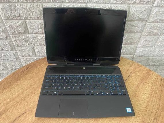 Ноутбук Alienware m15 15,6" FHD IPS 144Hz i7 8750H 16Gb SSD 512Gb RTX 2060 Б/В | Зображення 6