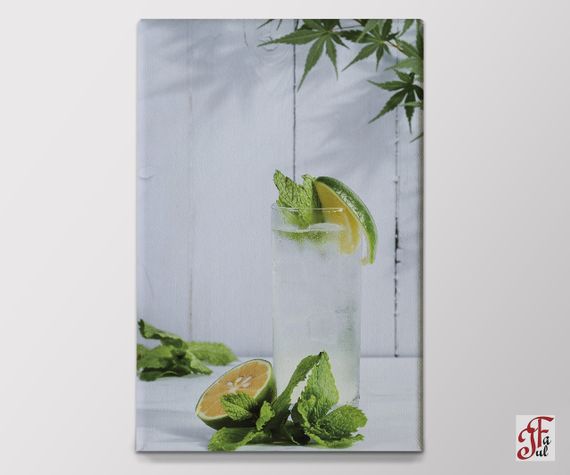 Друкована картина  Склянка 40х60 см