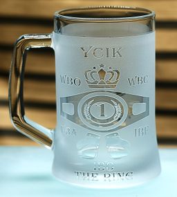 Пивний келих 670 мл Усік Don’t push the horses подарунок для фаната боксу кухоль з гравіюванням