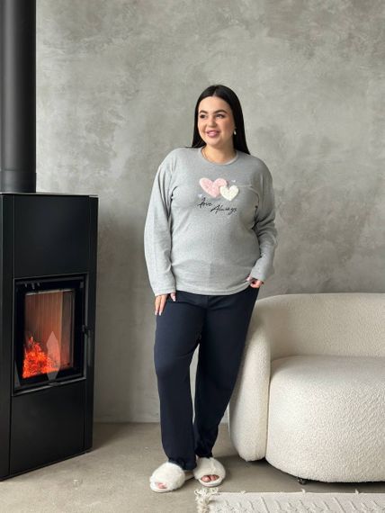 Сіра м'яка піжамка з сердечками PLUS SIZE з мікрофлісу | Зображення 2