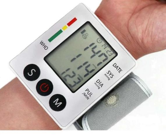 Тонометр XPRO BARO 862YC автоматичний на зап'ястя із системою автоматичного накачування та спускання повітря для вимірювання тиску та пульсу (1349_554_W862YC) | Зображення 3