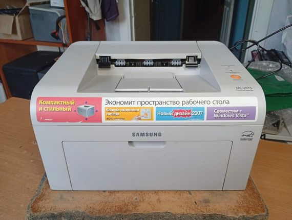 Принтер Samsung ML-2015 / Лазерная монохромная печать / 600x600 dpi / A4 / 20 стр/мин / USB 2.0, LPT б/у | Зображення 2