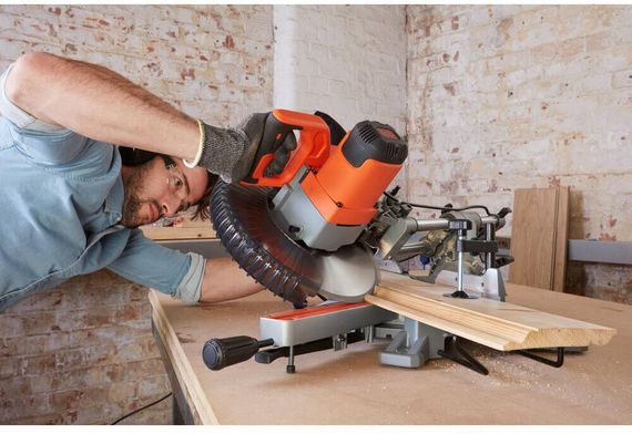 Пила торцювальна мережева BLACK+DECKER BES710 | Зображення 3