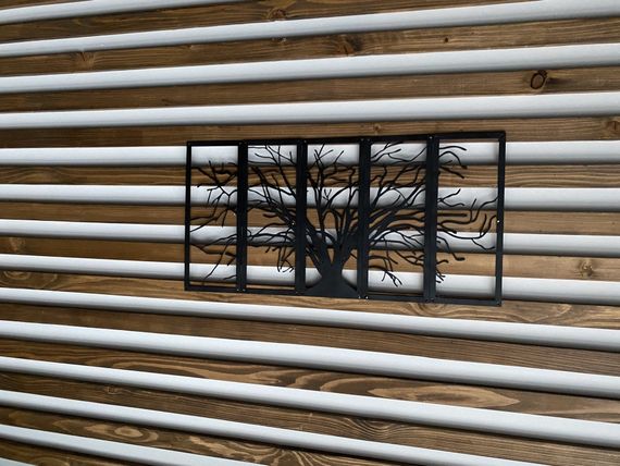 Настінний декор панно картина лофт із металу Дерево | Зображення 2