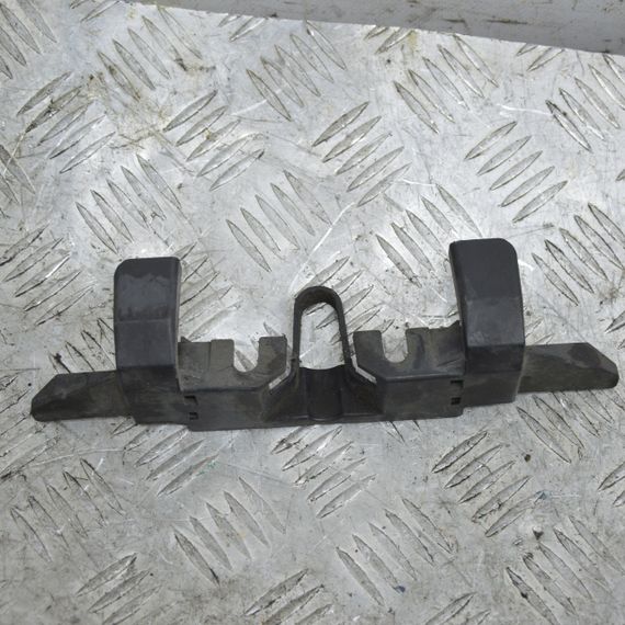 Накладка замка капота Mazda 6 GH 2007-2012 Кожух замка капота Мазда 6 GJ8A56627 | Зображення 1