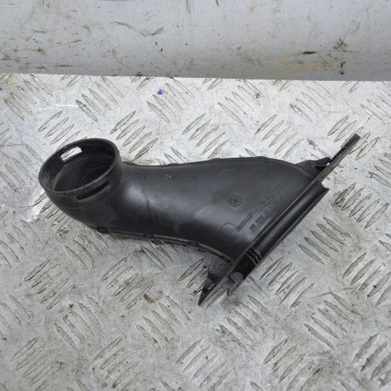 Патрубок повітряного фільтра 1.6 HDI Citroen Berlingo 1996-2008 Трубка фільтра повітря Сітроен 9644286480