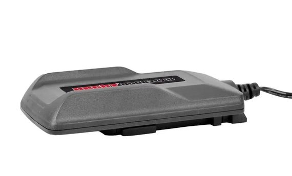 Зарядний пристрій HECHT 000620CH для акумулятора 000620B