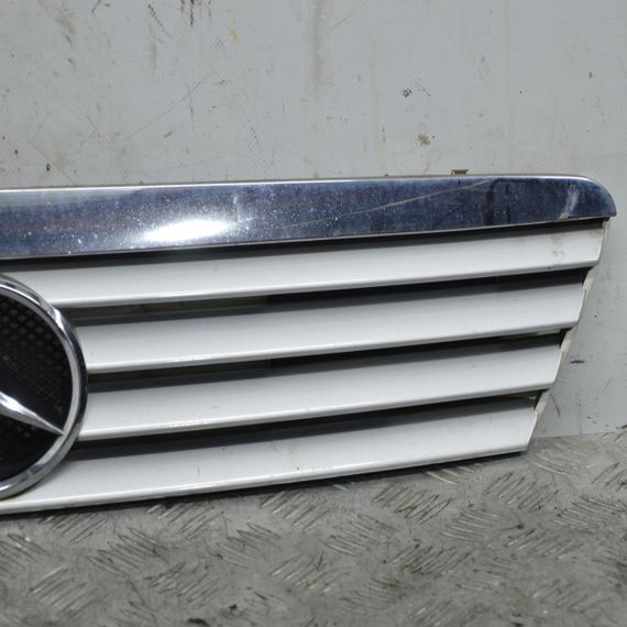 Решітка радіатора Mercedes W168 1997-2004 Решітка переднього бампера Мерседес в168 1688801283 | Зображення 3