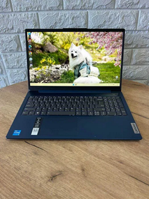 Ноутбук Lenovo Ideapad Slim 3 15IRU8 15.6" FHD IPS i5 1335U 8Gb SSD 256Gb  Б/В