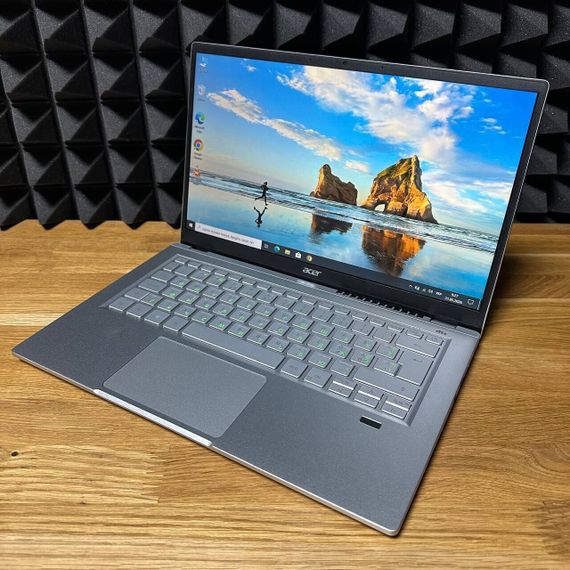Ультрабук Б-клас Acer Swift 3 SF314-42 / 14" (1920x1080) IPS / AMD Ryzen 3 5300U (4 (8) ядра по 2.6 - 3.8 GHz) / 8 GB DDR4 / 256 GB SSD / AMD Radeon RX Vega 6 Graphics / WebCam б/в | Зображення 3