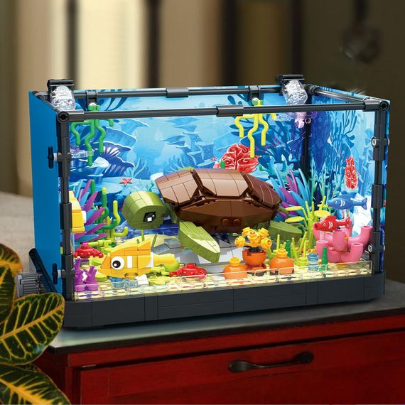 Конструктор A-Toys 7024 "Аквариум с черепахой рыбами и растениями" 753 дет со светом | Зображення 6