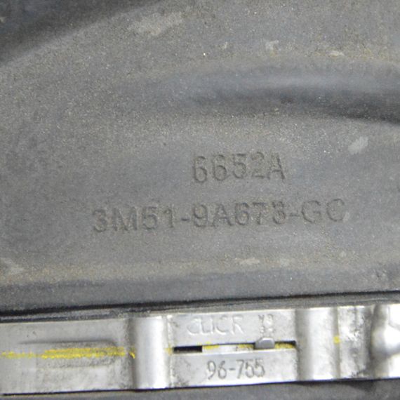Патрубок повітряного фільтра 1.8 / 2.0 16V Ford Focus II C-Max 2004-2008 дорестайл Трубка фільтра повітря Форд 3M519A673GC | Зображення 1