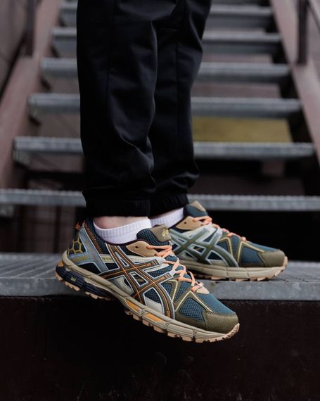 Кросівки демісезонні Asics Lux технологія амортизації колір: олива / жовтогарячий/ синій | Зображення 6