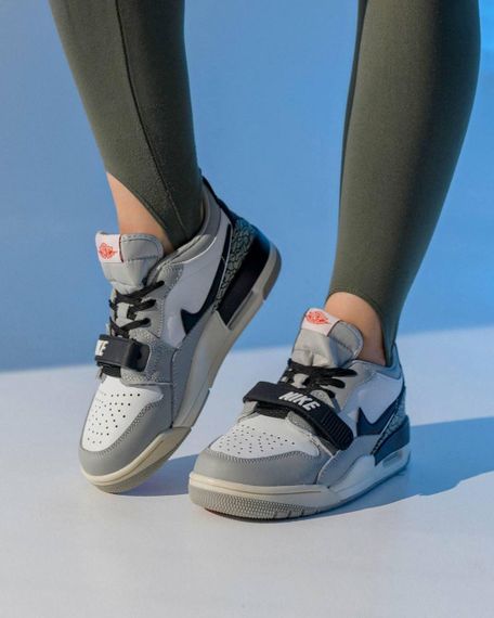 Кроссовки  Air Jordan Legacy 312 Low M Low Grey Black , Вьетнам B1402 37 23.5 см | Зображення 5