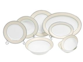 Столовий фарфоровий сервіз Rondo 23 предмета