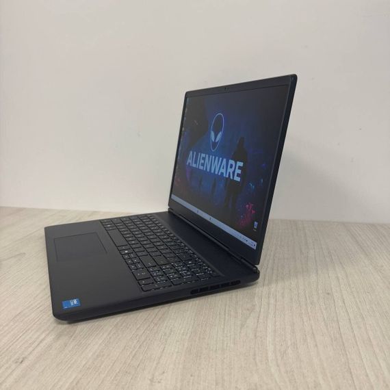 Ігровий ноутбук Dell Alienware 16 Aurora / 16" (2560x1600) IPS / Intel Core 9 270H (14 (20) ядер по 2,7 - 5,8 ГГц) / 16 ГБ DDR5 / 512 ГБ SSD / nVidia GeForce RTX 5070, 8 ГБ GDDR7, 128-bit / WebCam б/в | Зображення 5