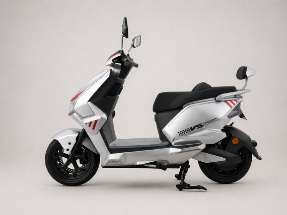 Електроскутер Crosser V5 2500W 72V 35Ah Graphene, до 80 км, 70 км/год, 2500 Вт, двомісний Сріблястий | Зображення 1
