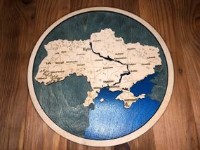 Об'ємна багатошарова 3D карта України