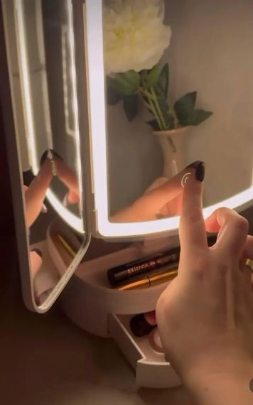 Косметичне потрійне дзеркало з підсвічуванням від USB, Дзеркало для макіяжу сенсорне з підставкою TPSP | Зображення 5