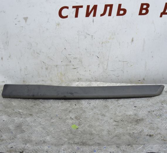 Накладка передніх правих дверей Fiat Fiorino 2007-2016 Молдинг дверей передній правий Фіат Фіоріно 1308813070