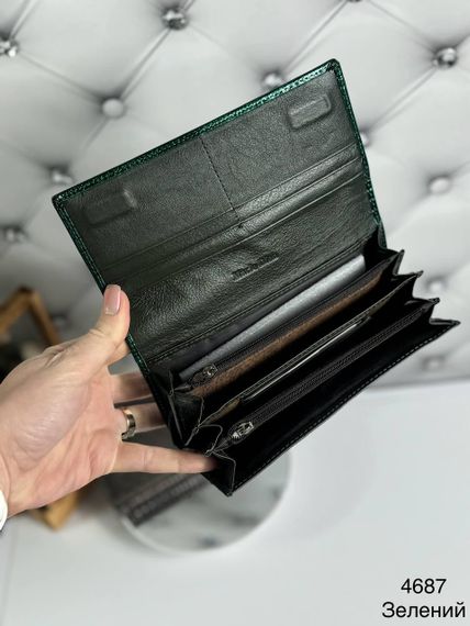 Гаманець жіночий натуральна шкіра лак Зелений | Зображення 1
