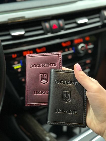 Обкладинка на id паспорт на права для автодокументів шкіряна чорна коричнева бузкова | Зображення 9