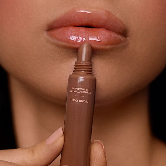 Блеск для губ Kiss Me Intense Hydrating Lip Treatment - После кофе (8 мл) | Зображення 2