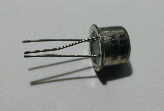 BC211 Unitra GEMI транзистор NPN (30мГц 80В) Ni (ТО5) | Зображення 1