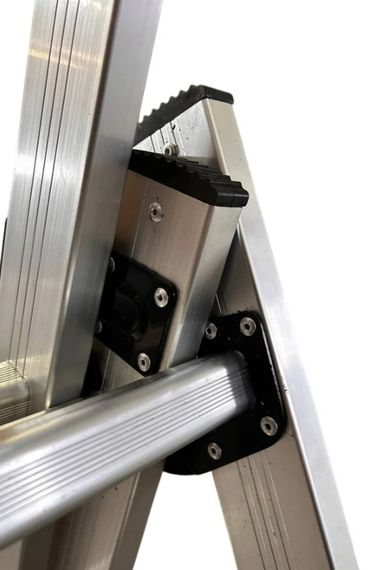 Драбина алюмінієва трисекційна GTM KME307 3x7 сходинок 1.9-4.07м (KME307) (39944) | Зображення 3