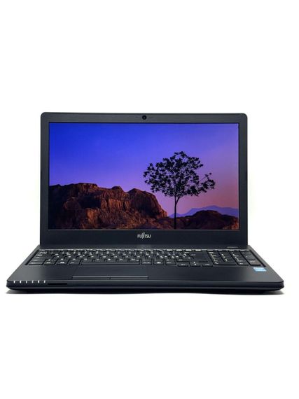 Ноутбук Fujitsu LifeBook A555 / 15.6" (1366x768) TN / Intel Core i5-5200U (2 (4) ядра по 2.2 - 2.7 GHz) / 8 GB DDR3 / 128 GB SSD / Intel HD Graphics 5500 / WebCam / Win 10 Pro б/у | Зображення 1