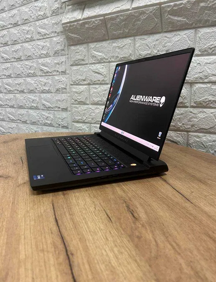Ноутбук Dell Alienware m15 R7 15,6" 360Hz i9 12900H 32Gb SSD 1Tb RTX 3080 Б/В | Зображення 4