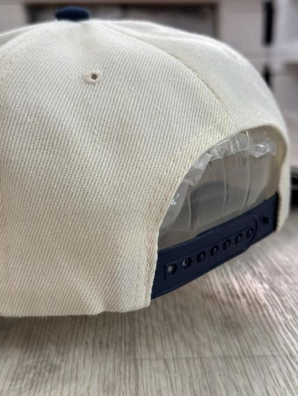 Кепка снепбек (Snapback) Authentic Бежевий з синім 56-61р (9056) | Зображення 1