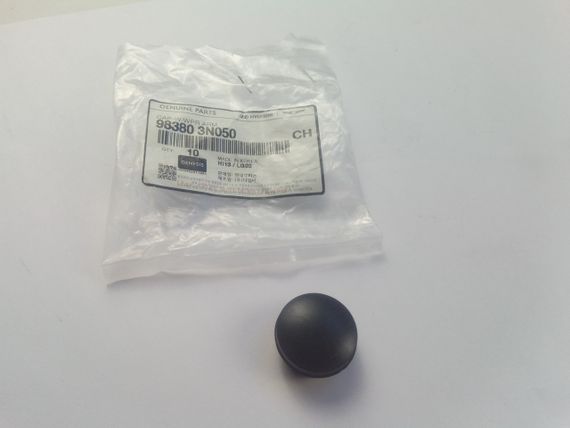 Ковпачок гайки важеля склоочисника Hyundai/KIA, MOBIS (983803N050) (98380-3N050)